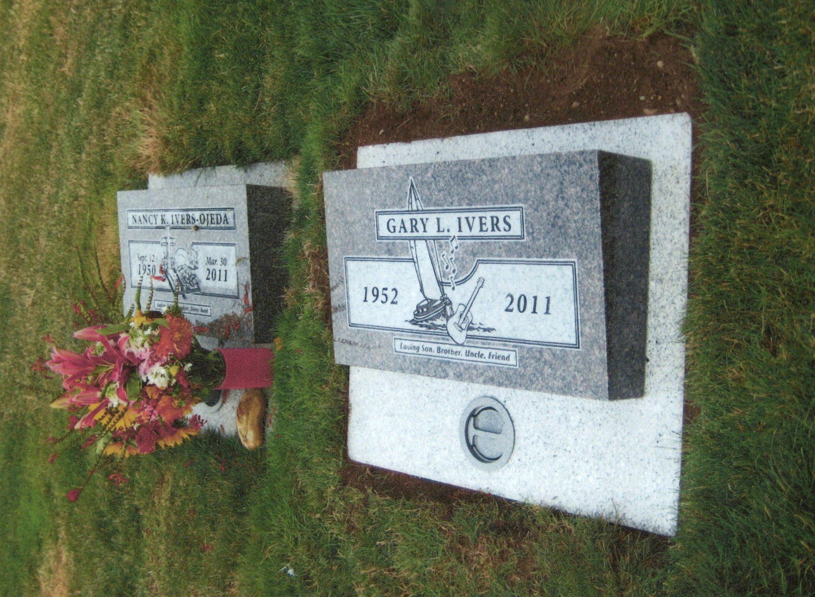 Pillow monuments