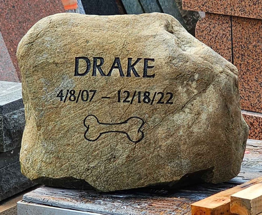 Natural Boulder Pet Marker